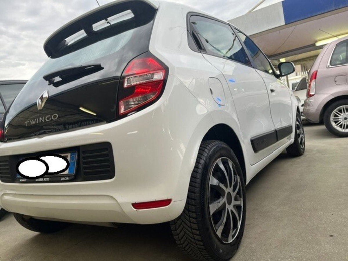 Renault Twingo 1.0 SCe Stop&Start Energy (2)