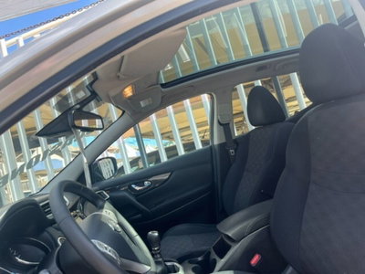 Nissan Qashqai 1.5 dCi Tekna (4)