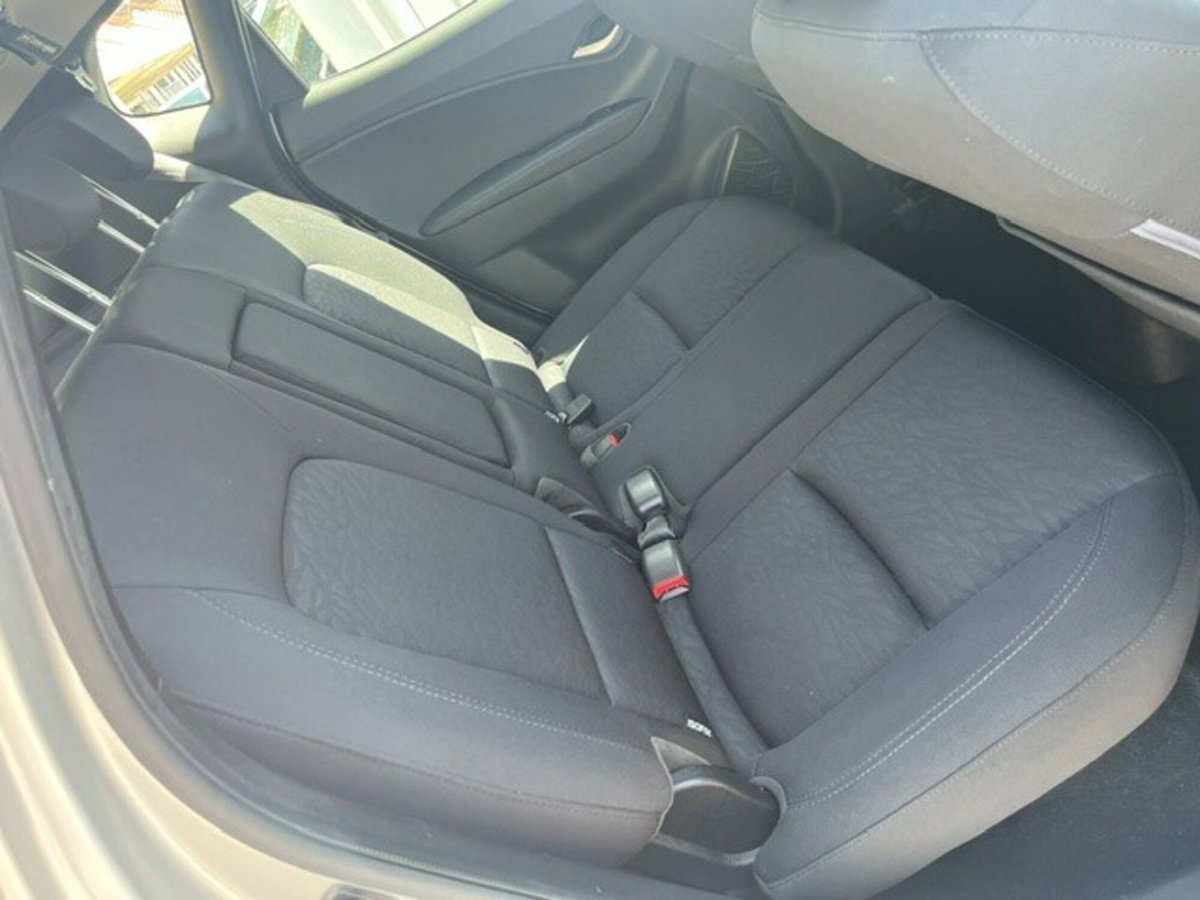 Hyundai ix20 1.4 CRDI 90 CV APP MODE (7)