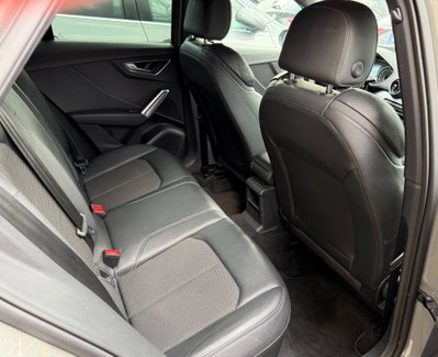 Audi Q2 Q2 2.0 TDI quattro S tronic Sport (10)