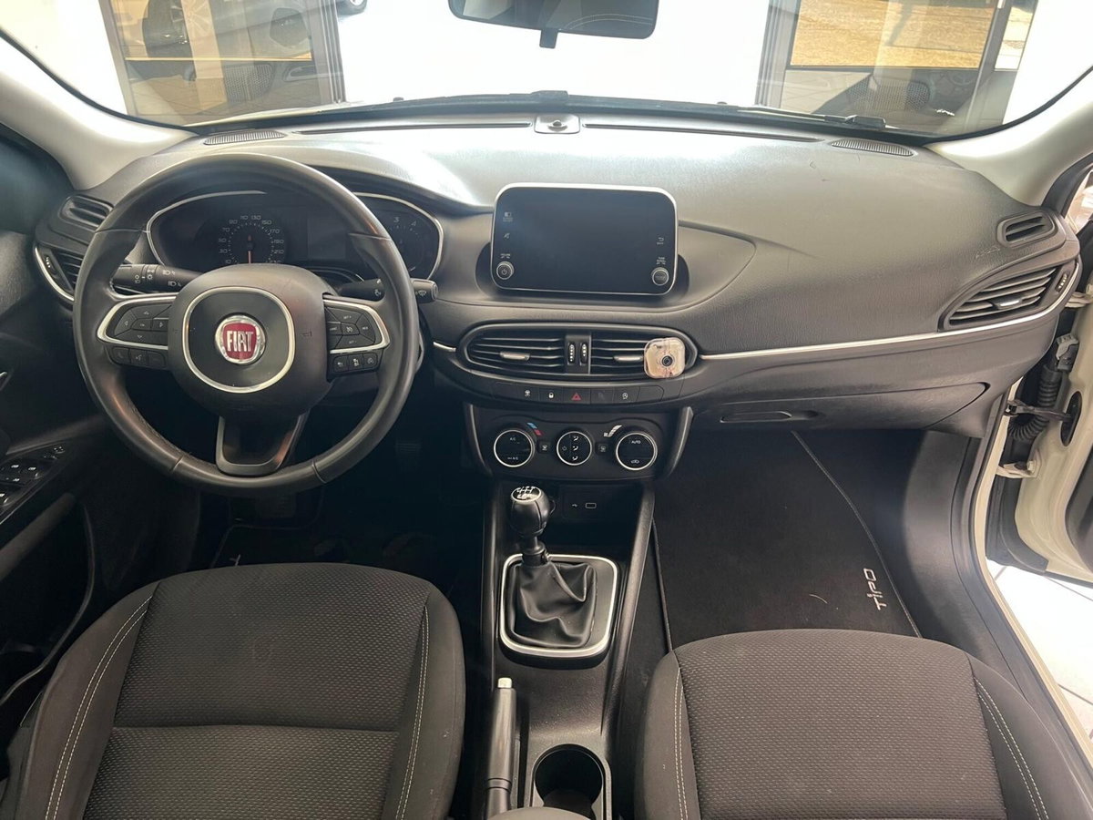 Fiat Tipo Station Wagon Tipo 1.6 Mjt S&S DCT SW Lounge (11)