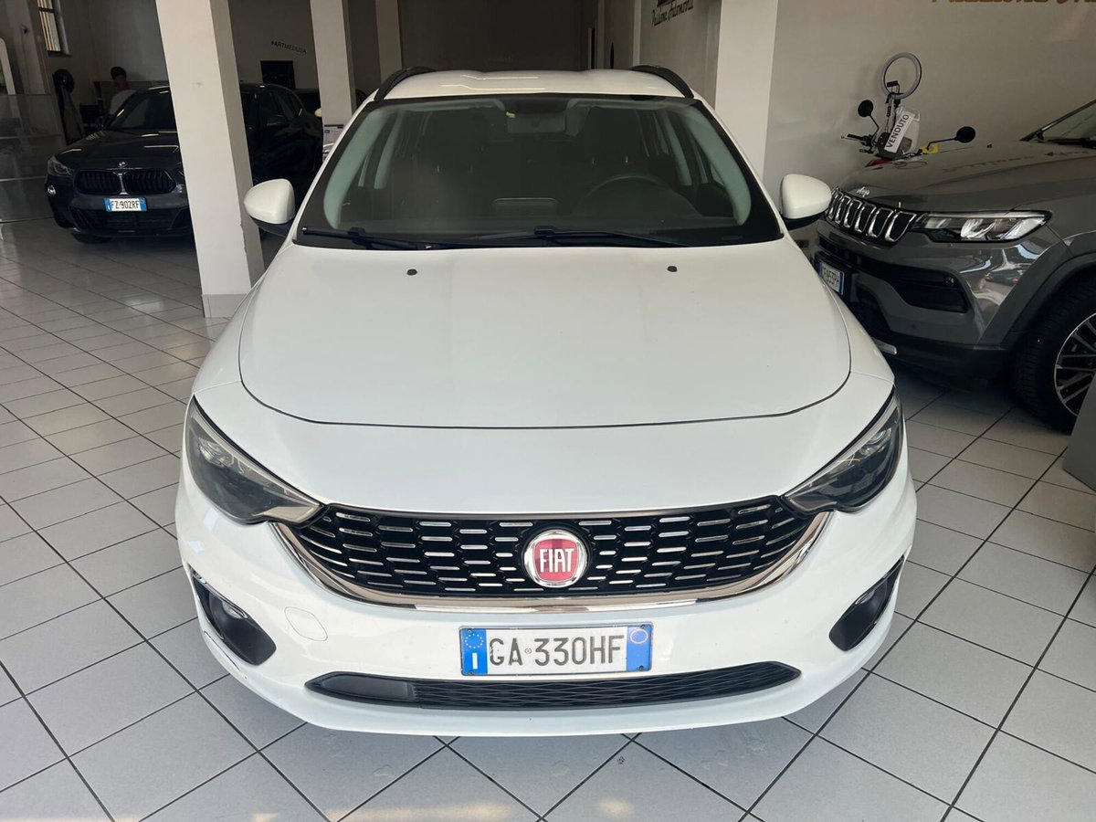 Fiat Tipo Station Wagon Tipo 1.6 Mjt S&S DCT SW Lounge (2)
