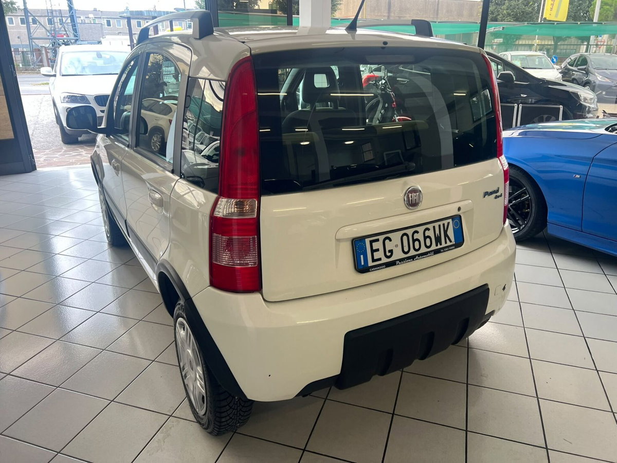 Fiat Panda 1.3 MJT 16V DPF 4x4 Climbing (6)