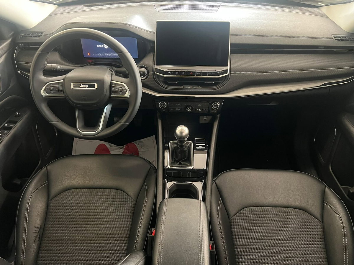 Jeep Compass 1.6 Multijet II 2WD Night Eagle (11)