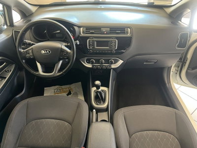 Kia Rio 1.2 CVVT 5p. City (13)
