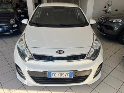 Kia Rio 1.2 CVVT 5p. City (2)