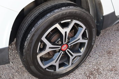 Dacia Duster 1.5 Blue dCi 8V 115 CV 4x2 Techroad (8)