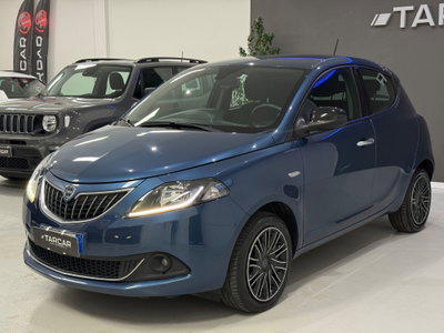 Lancia Ypsilon 1.0 FireFly 5 porte S&S Hybrid Gold Plus (2)