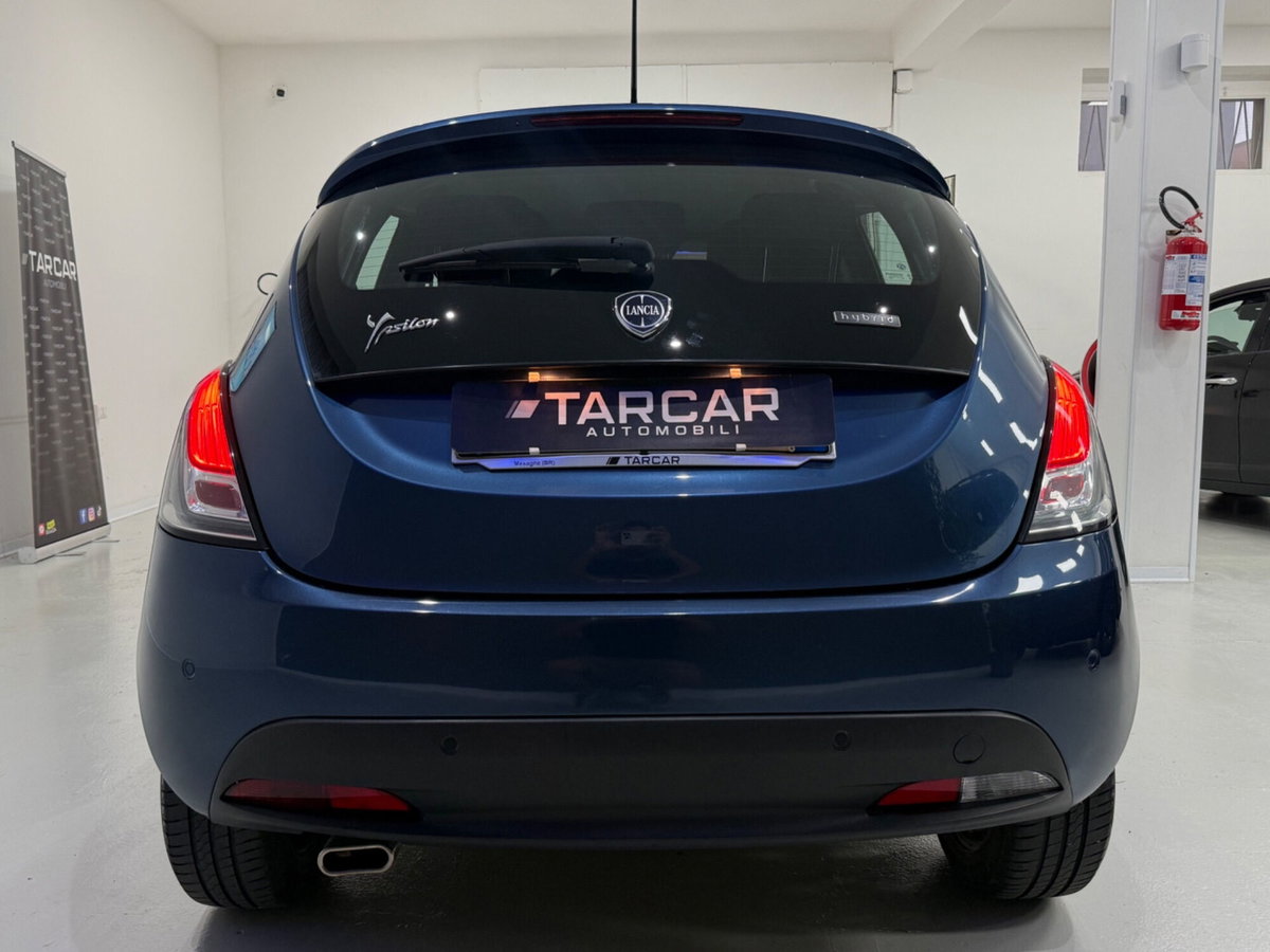 Lancia Ypsilon 1.0 FireFly 5 porte S&S Hybrid Gold Plus (6)