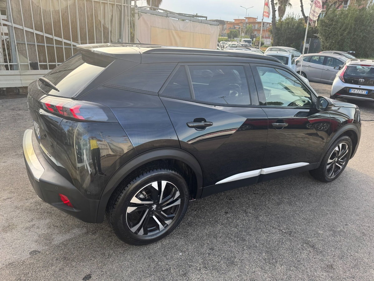 Peugeot 2008 BlueHDi 130 S&S EAT8 GT Pack (8)