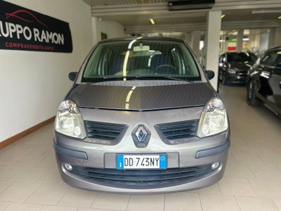 Renault Modus 1.2 16V Luxe (2)
