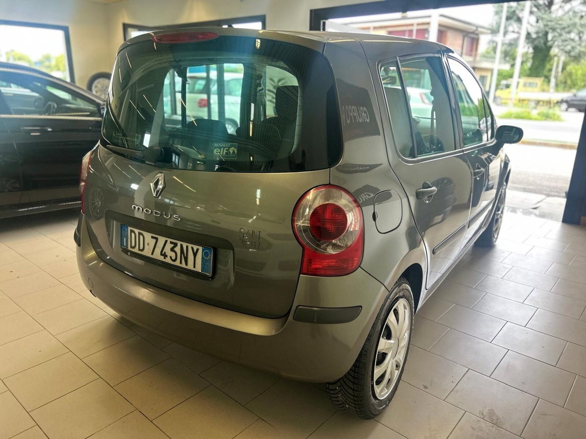 Renault Modus 1.2 16V Luxe (4)