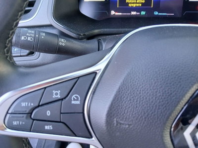 Renault Captur Full Hybrid E-Tech 145 CV Techno (12)