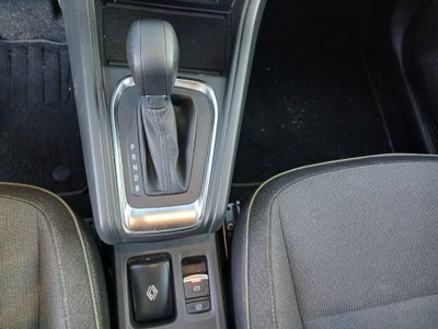 Renault Captur Full Hybrid E-Tech 145 CV Techno (16)