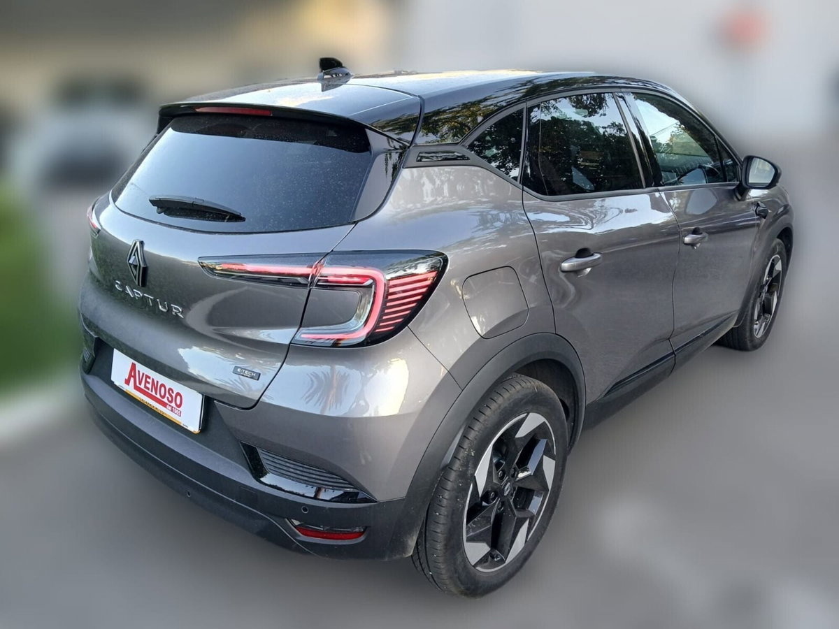 Renault Captur Full Hybrid E-Tech 145 CV Techno (4)