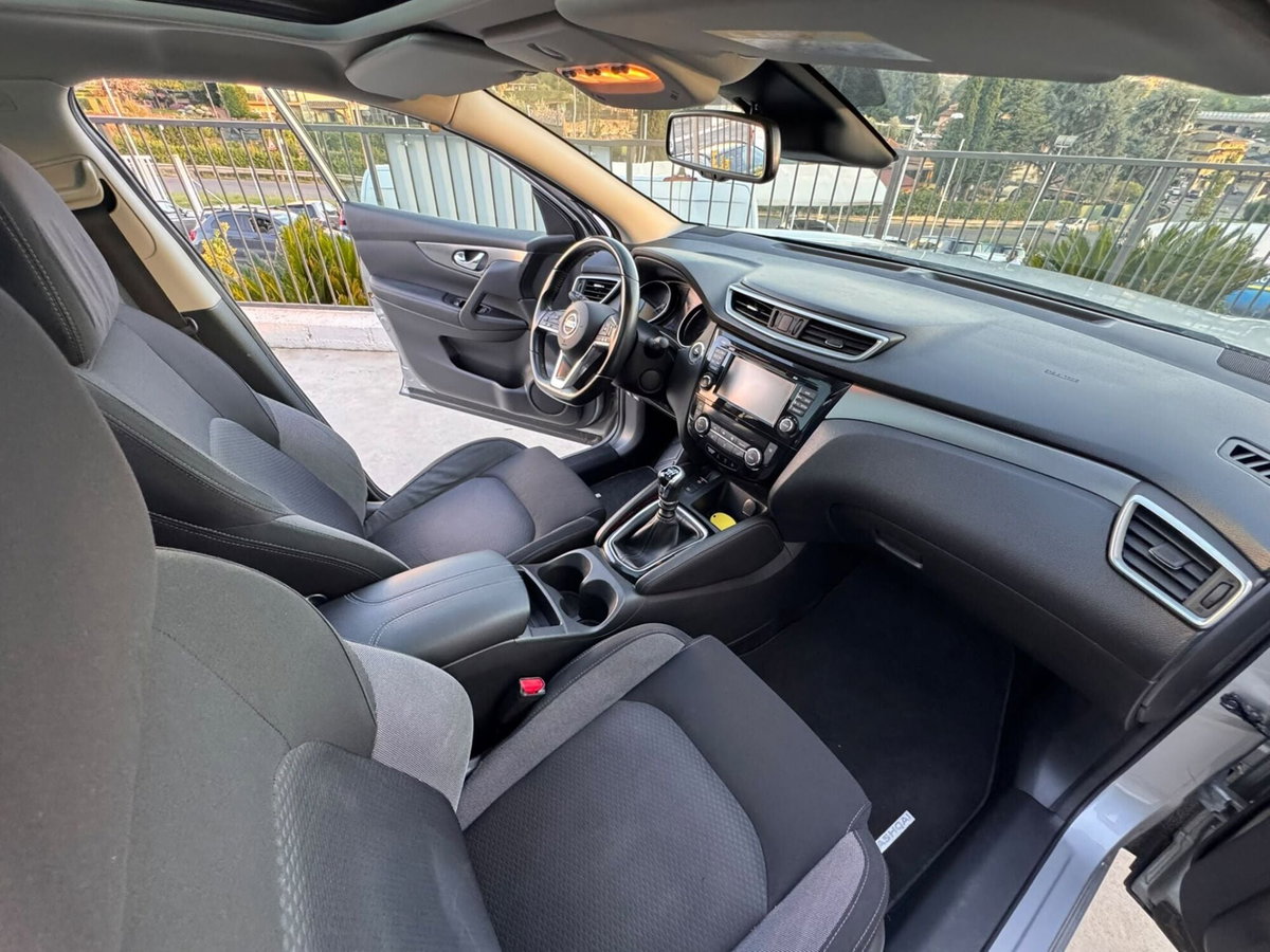 Nissan Qashqai 1.5 dCi 115 CV DCT N-Connecta (10)