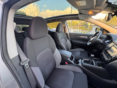 Nissan Qashqai 1.5 dCi 115 CV DCT N-Connecta (11)