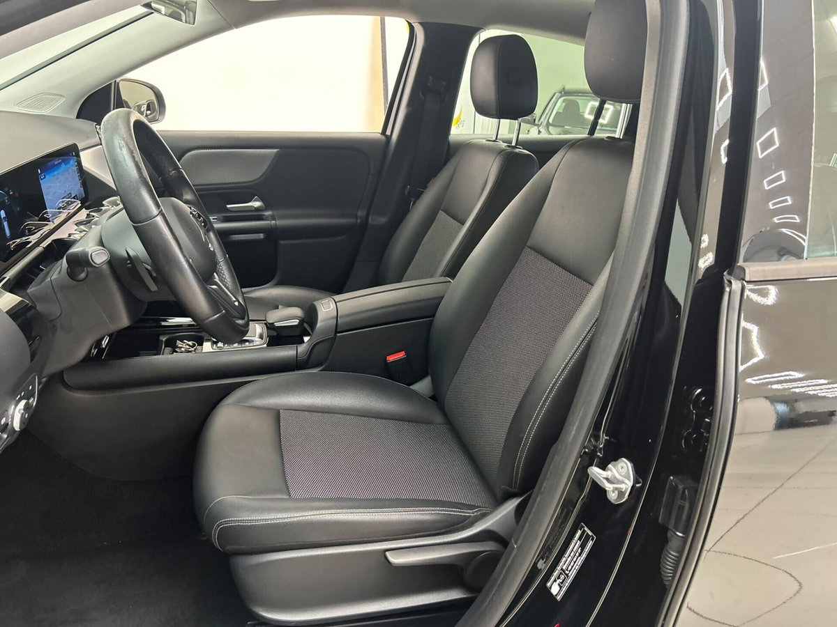 Mercedes-Benz GLA SUV 200 d Automatic Sport Plus (7)