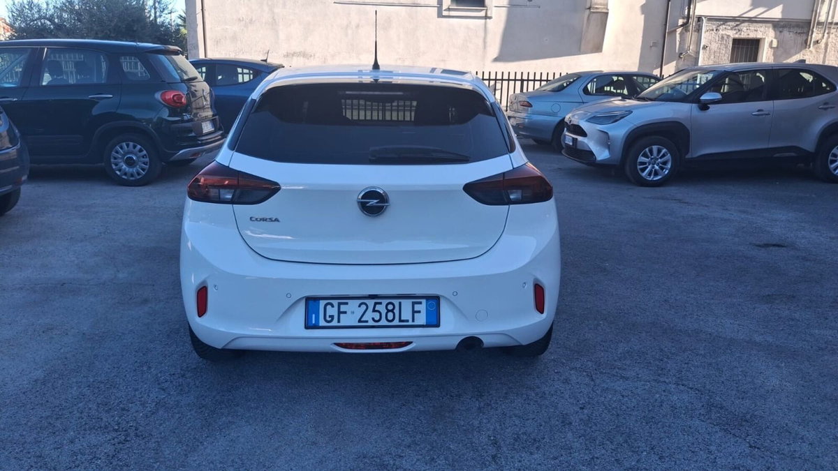 Opel Corsa 1.2 Elegance (4)
