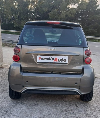smart Fortwo 1000 52 kW MHD coupé passion (4)