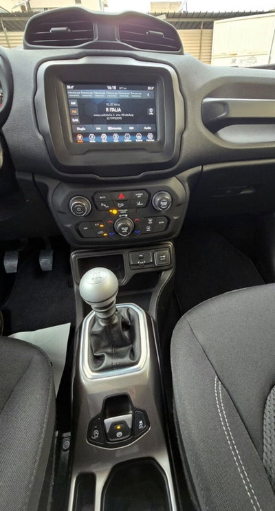 Jeep Renegade 1.6 Mjt 120 CV Limited (10)