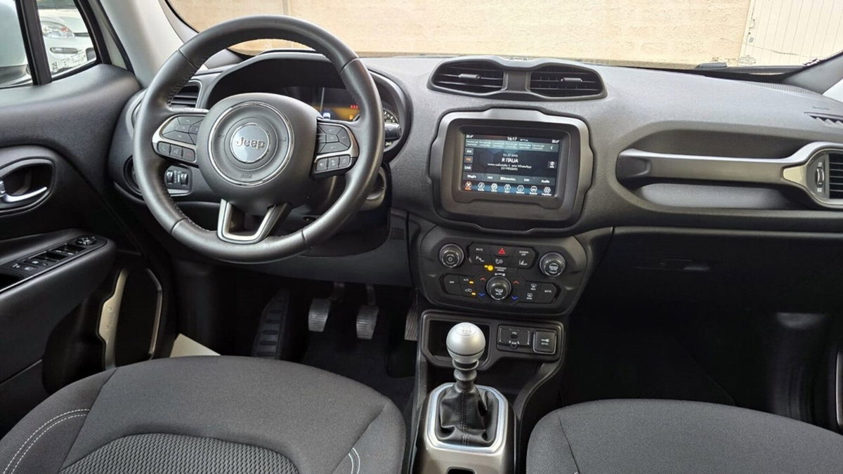 Jeep Renegade 1.6 Mjt 120 CV Limited (14)