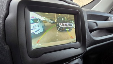 Jeep Renegade 1.6 Mjt 120 CV Limited (7)