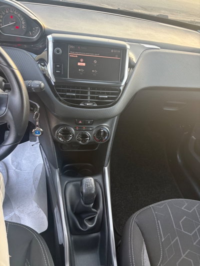 Peugeot 2008 75 Active (17)