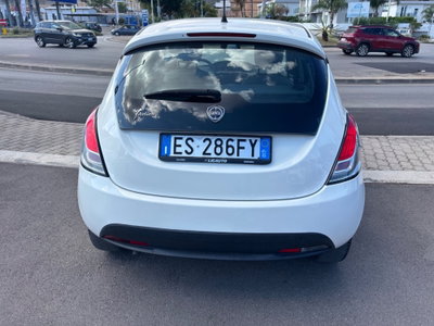 Lancia Ypsilon 1.3 MJT 16V 95 CV 5 porte S&S Gold (7)