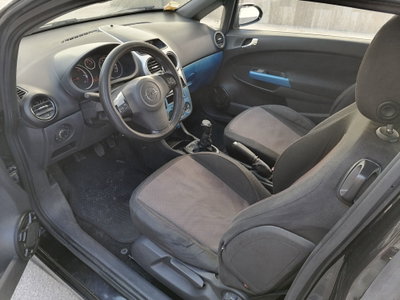 Opel Corsa 1.3 CDTI 75CV 3 porte Enjoy (6)