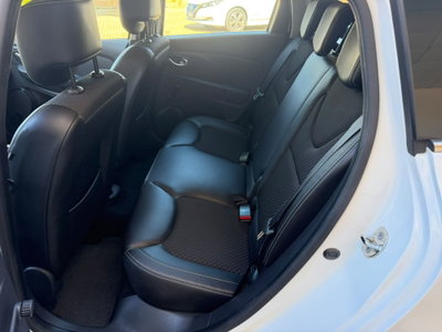 Renault Clio Sporter dCi 8V 75 CV Business (12)