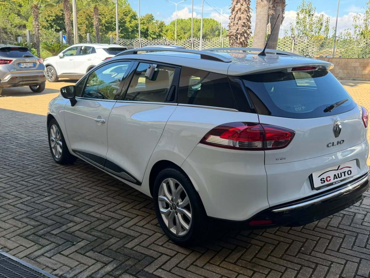 Renault Clio Sporter dCi 8V 75 CV Business (3)
