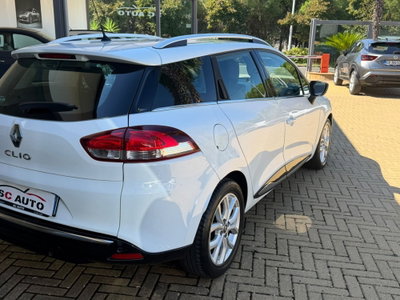 Renault Clio Sporter dCi 8V 75 CV Business (5)