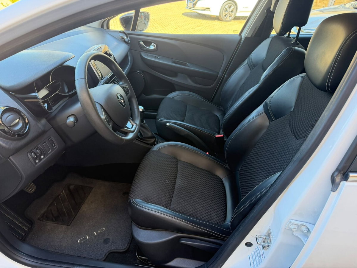 Renault Clio Sporter dCi 8V 75 CV Business (9)