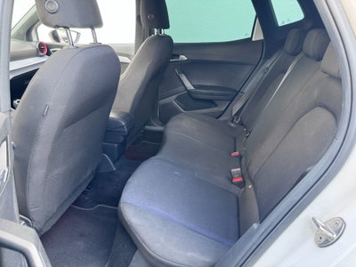 SEAT Arona 1.0 TGI FR (6)