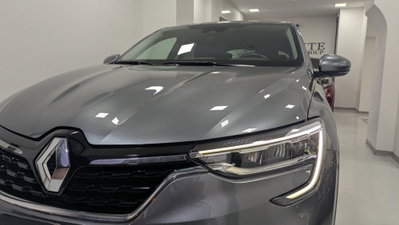 Renault Arkana Hybrid E-Tech 145 CV Techno (11)