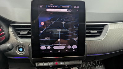 Renault Arkana Hybrid E-Tech 145 CV Techno (18)
