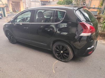 Peugeot 3008 1.6 HDi 115CV Active (6)
