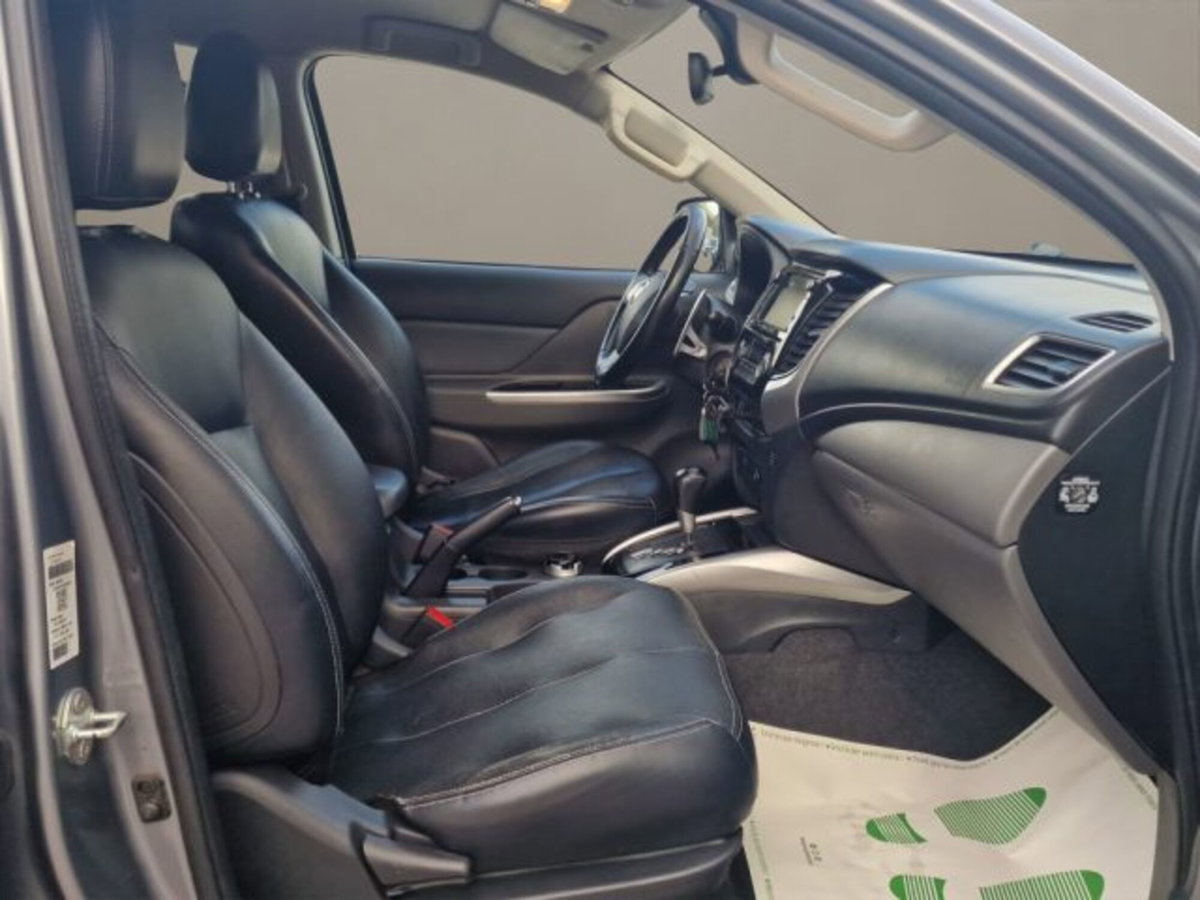 Fiat Fullback 2.4 180CV Doppia Cabina LX S&S Cross (18)