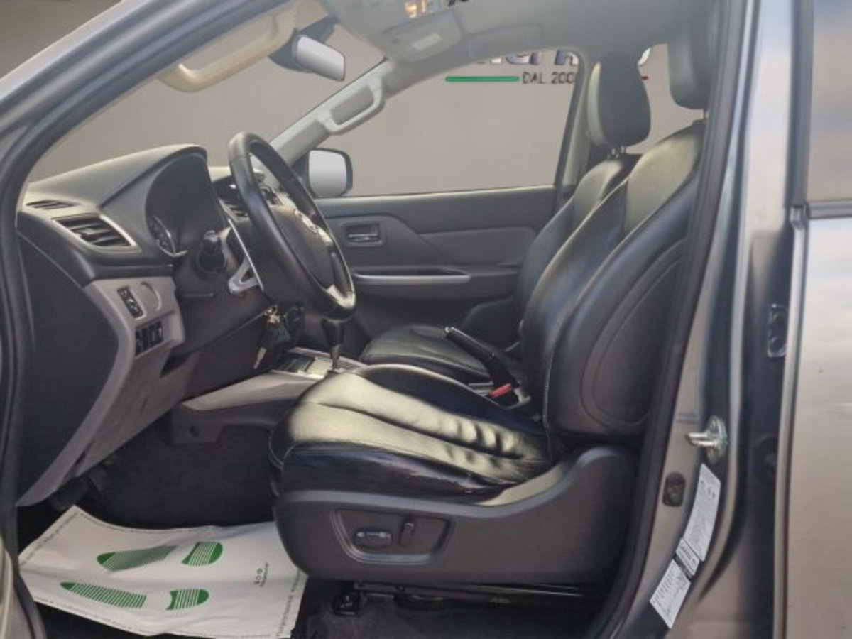 Fiat Fullback 2.4 180CV Doppia Cabina LX S&S Cross (9)