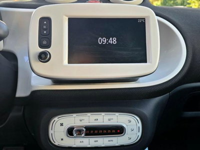 smart Fortwo EQ Velvet Black (20)