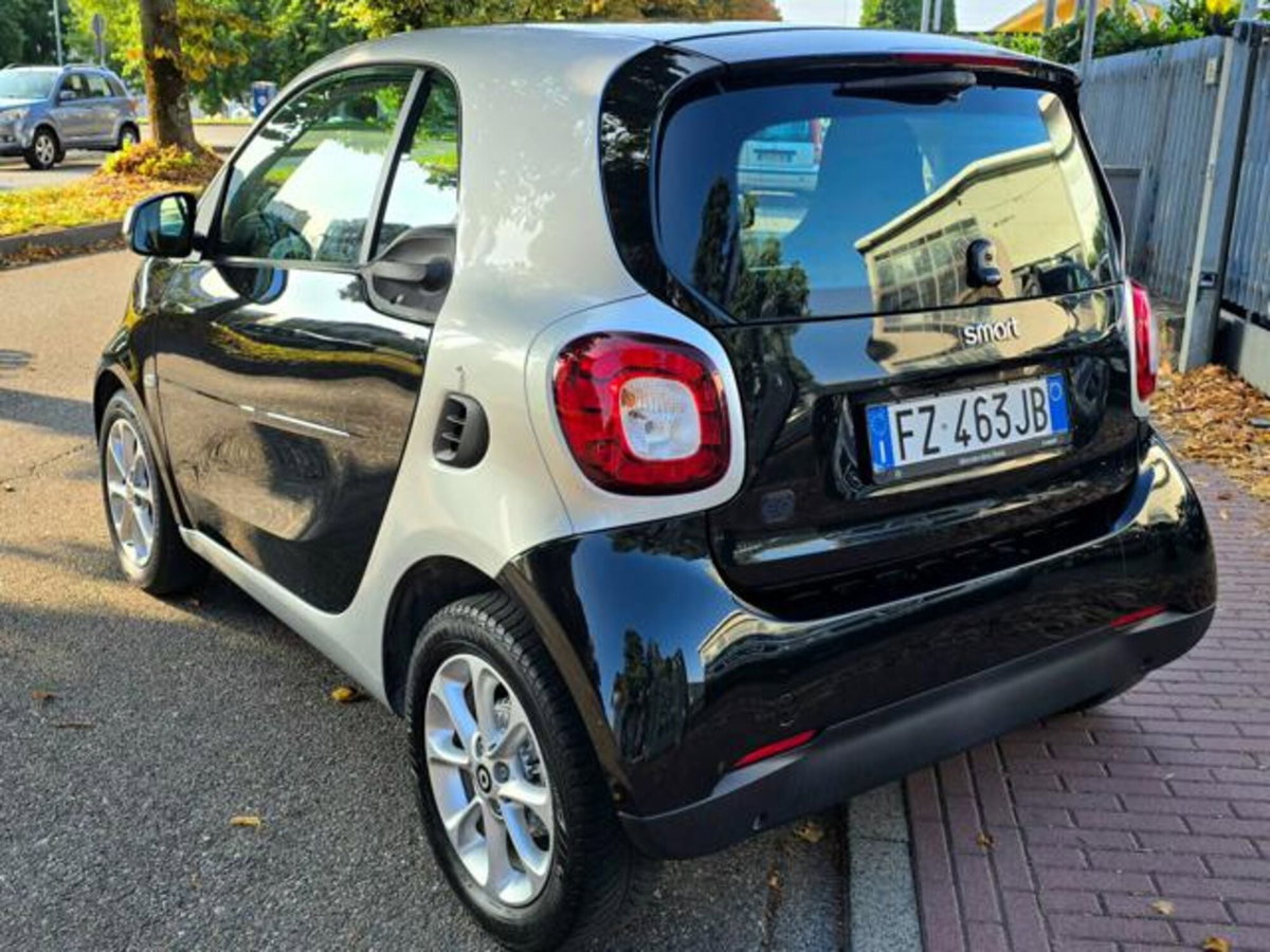smart Fortwo EQ Velvet Black (5)