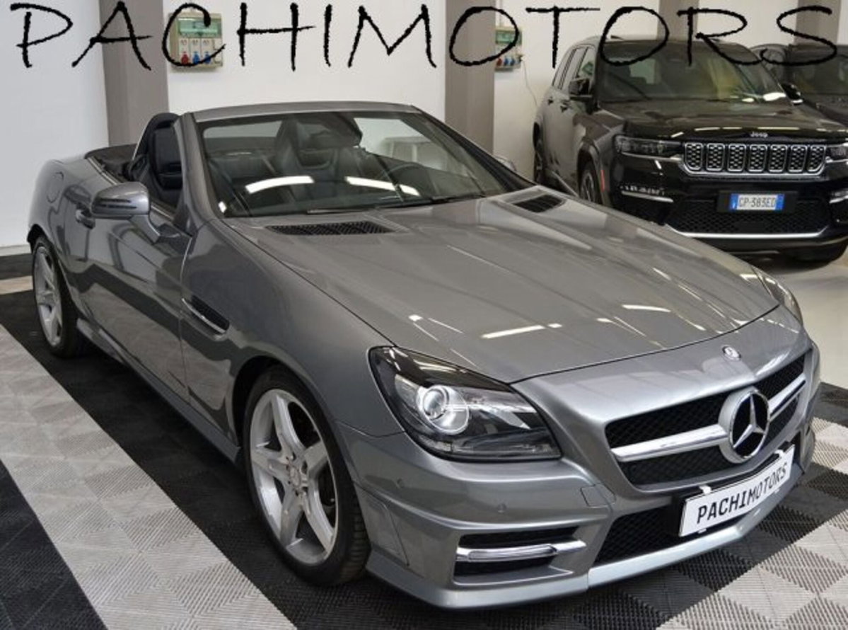 Mercedes-Benz SLK 200 CGI Premium (16)