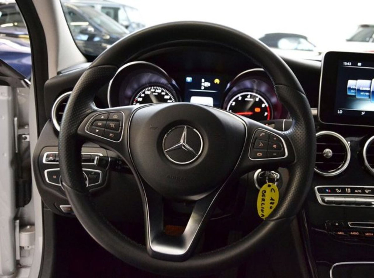 Mercedes-Benz Classe C 180 Sport (11)