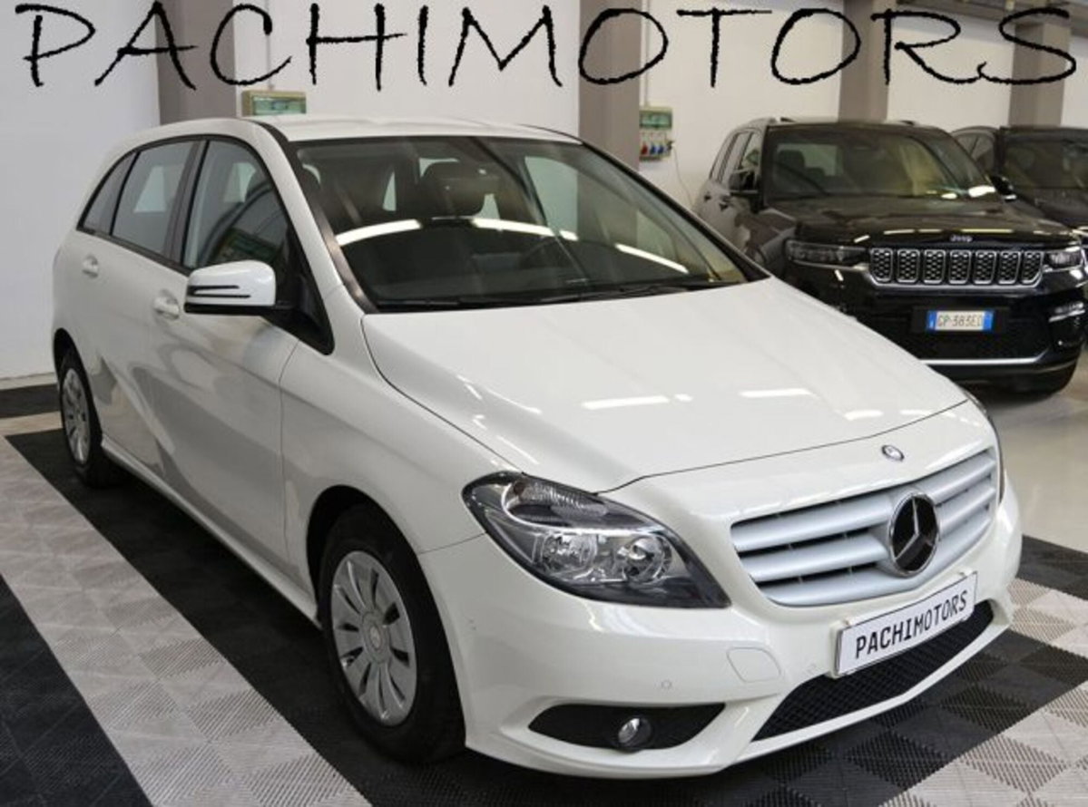 Mercedes-Benz Classe B 180 Executive (15)