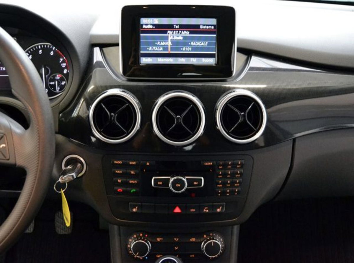 Mercedes-Benz Classe B 180 Executive (6)