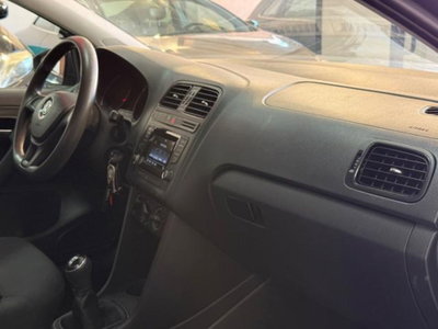 Volkswagen Polo 1.0 MPI 5p. Trendline (19)