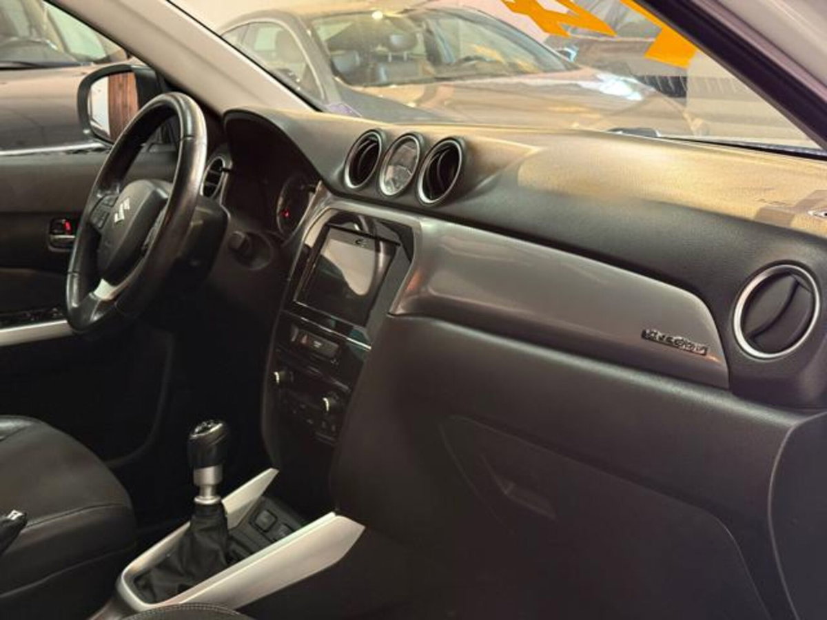 Suzuki Vitara 1.6 DDiS V-Cool (17)