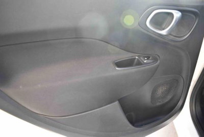Fiat 500L 1.4 95 CV Lounge (13)