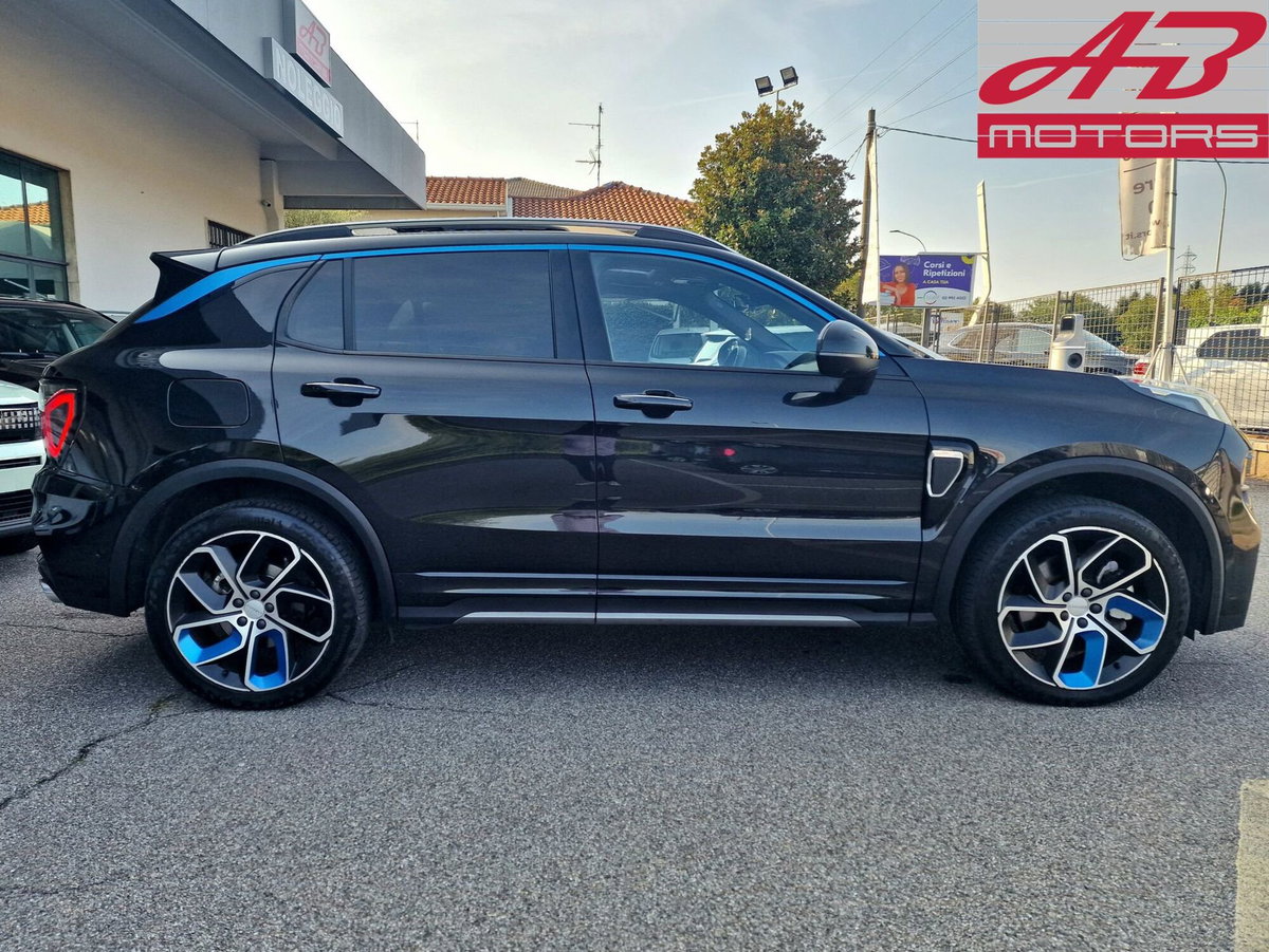 Lynk & Co 01 01 1.5 td phev (4)